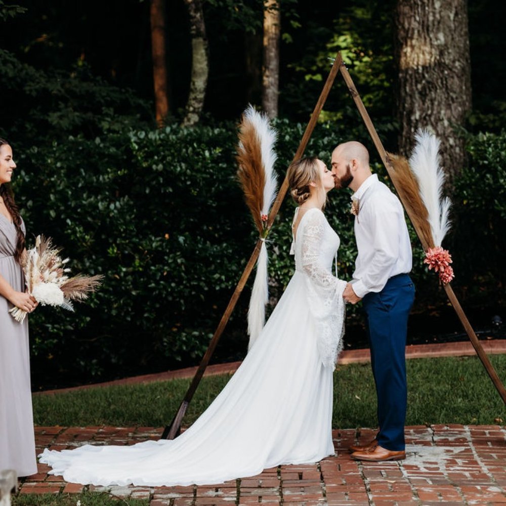 Wedding Dress, The Driftwood